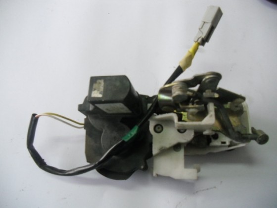 Fechadura Porta Trás Esquerda Rover 414 fp383